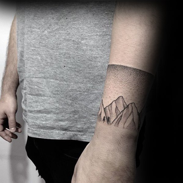 tatuaje simple antebrazo para hombre 20