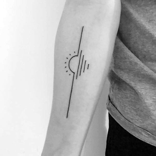 tatuaje simple antebrazo para hombre 25