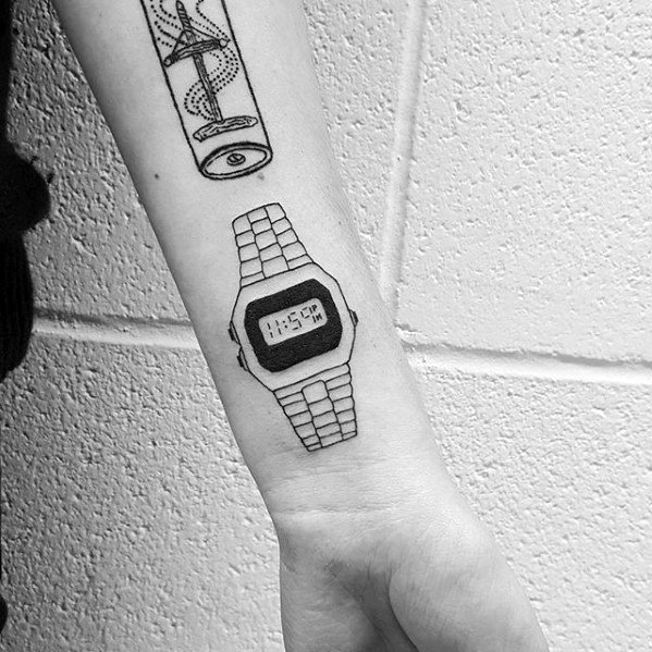 tatuaje simple antebrazo para hombre 28