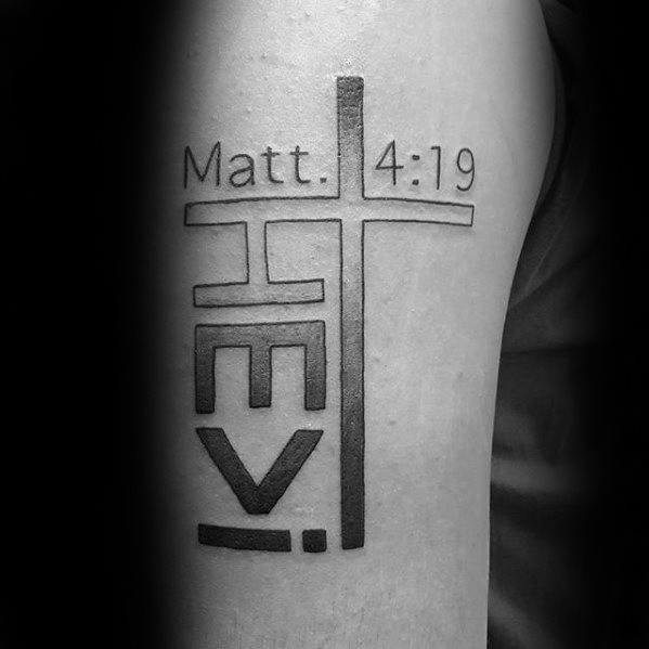 tatuaje simple cristiano para hombre 03