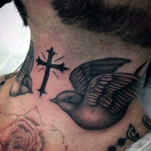 tatuaje simple cristiano para hombre 14