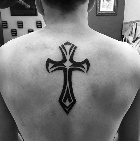 tatuaje simple cristiano para hombre 19