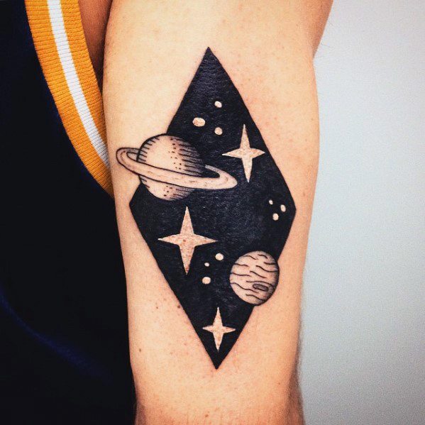 tatuaje simple para chico 14