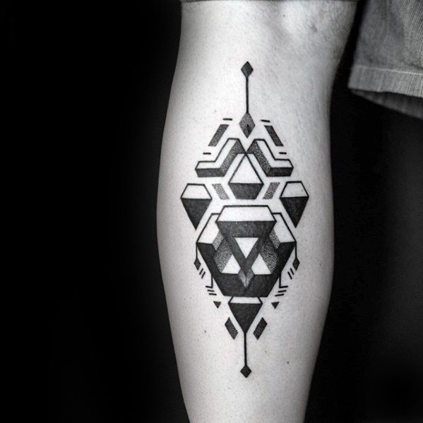 tatuaje simple pierna para hombre 03