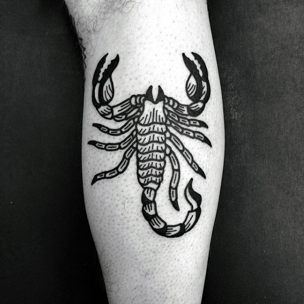 tatuaje simple pierna para hombre 17