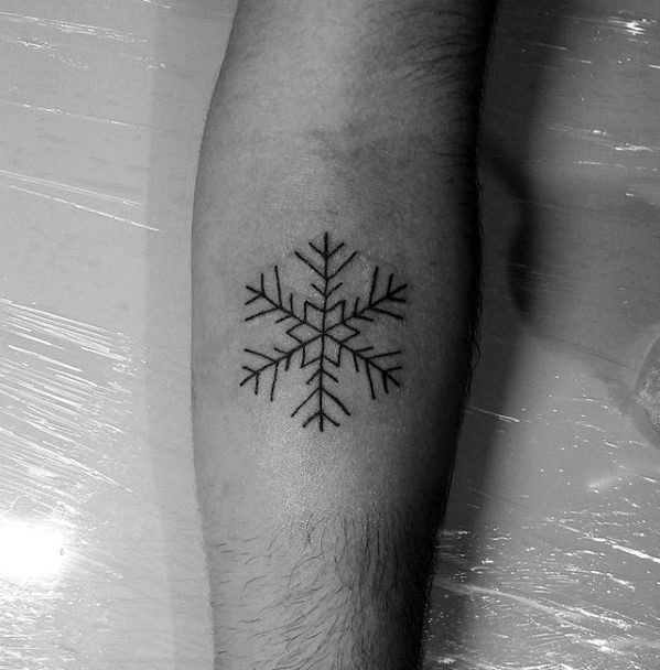 tatuaje simple pierna para hombre 26
