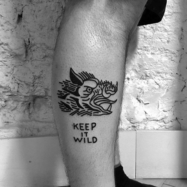 tatuaje simple pierna para hombre 41