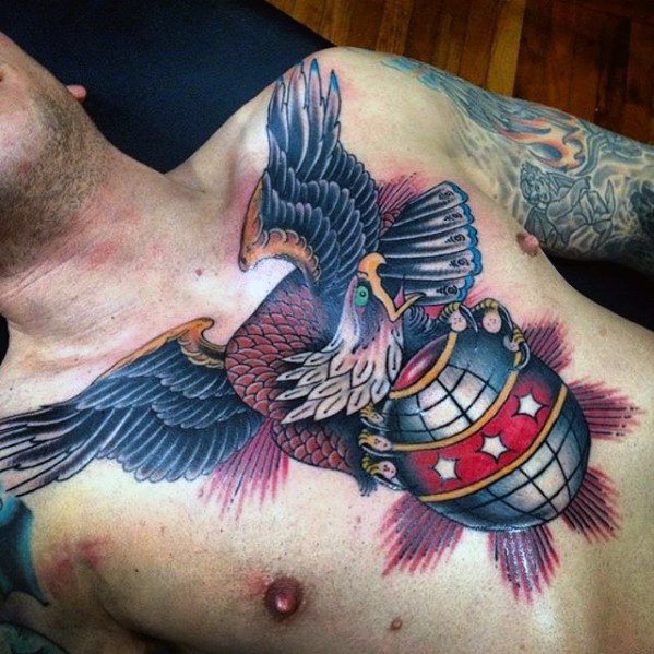 tatuaje tradicional pajaro para hombre 04