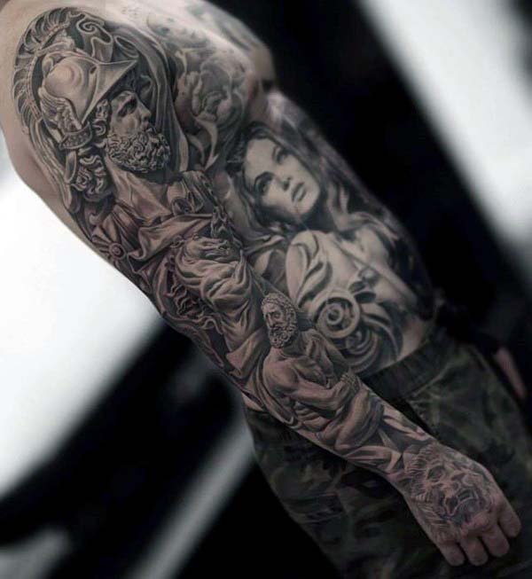 bonito tatuaje para hombre 09