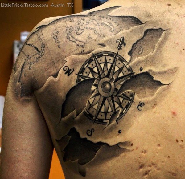 bonito tatuaje para hombre 38