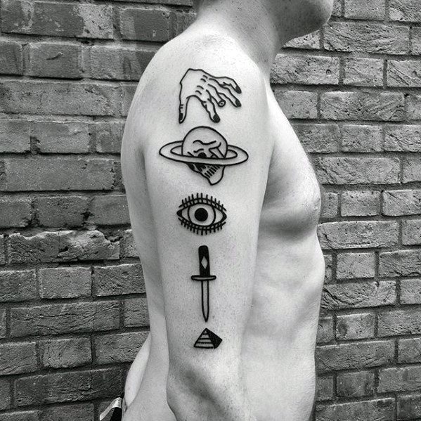 buen tatuaje y simple para hombre 12
