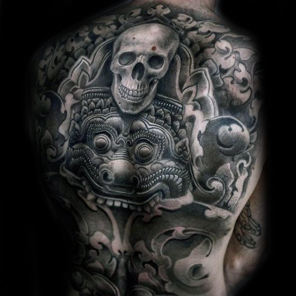 impresionante tatuaje para chico 62