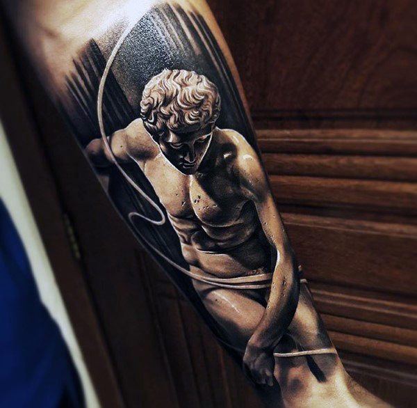 mejor tatuaje para hombre 10