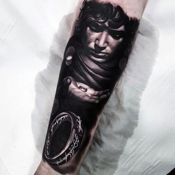 mejor tatuaje para hombre 39
