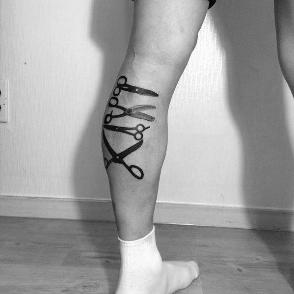 pequeno tatuaje creativo para hombre 24