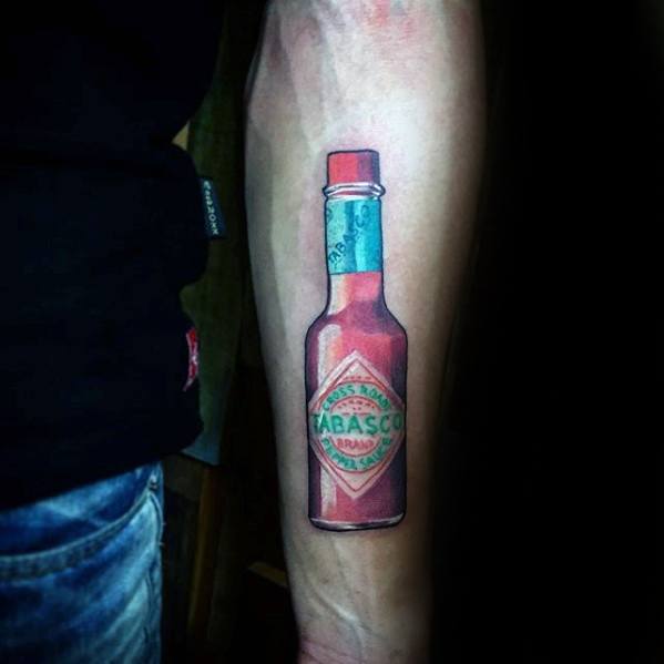 pequeno tatuaje detallado para hombre 22