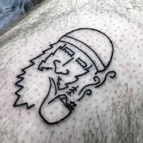 pequeno tatuaje minimalista para hombre 07
