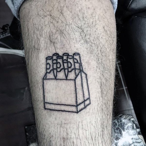 pequeno tatuaje minimalista para hombre 11