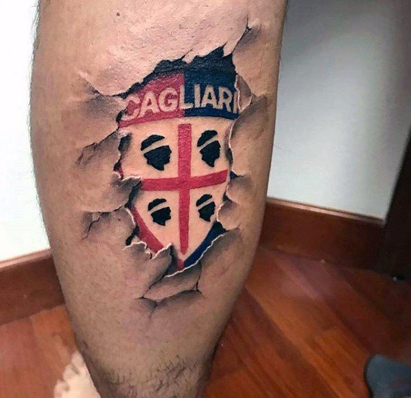 pequeno y unico tatuaje para hombre 06