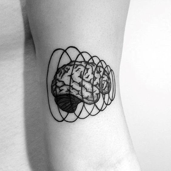 pequeno y unico tatuaje para hombre 17