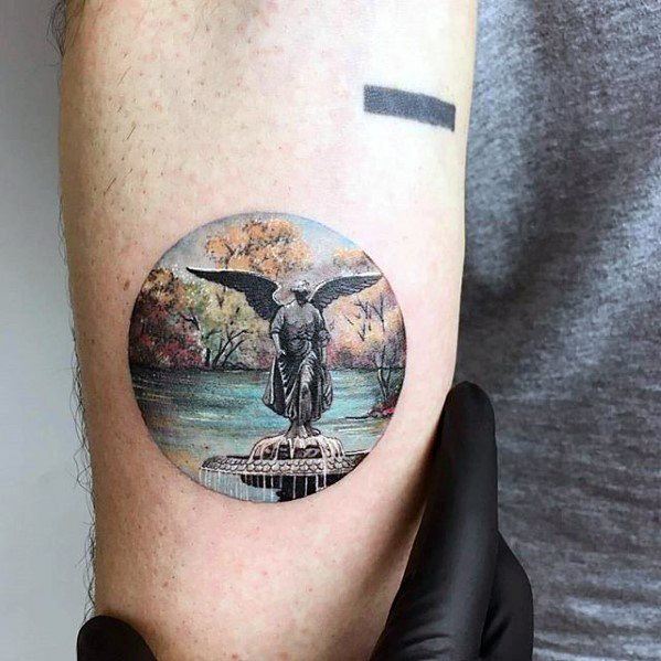 pequeno y unico tatuaje para hombre 19