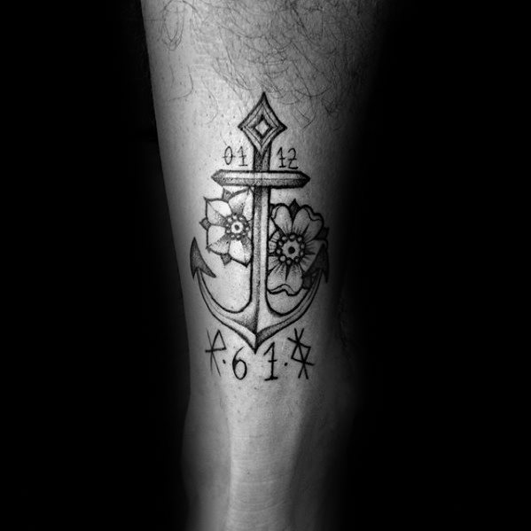 pequeno y unico tatuaje para hombre 24