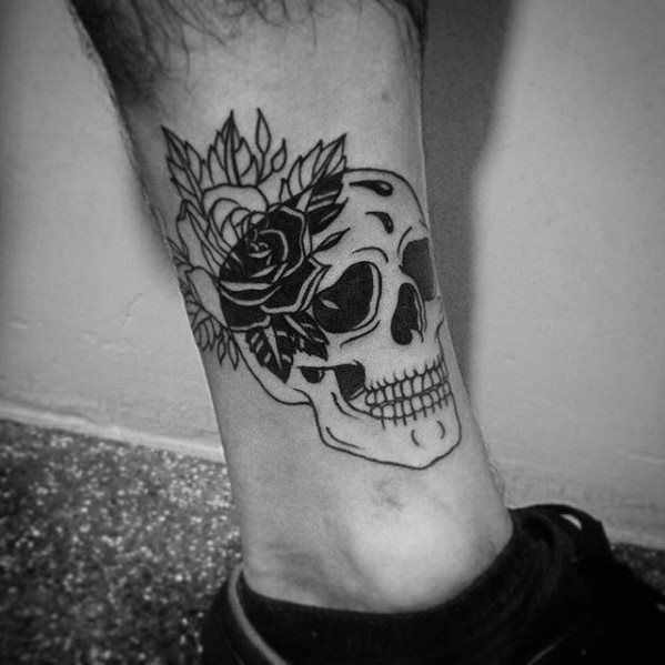 pequeno y unico tatuaje para hombre 26