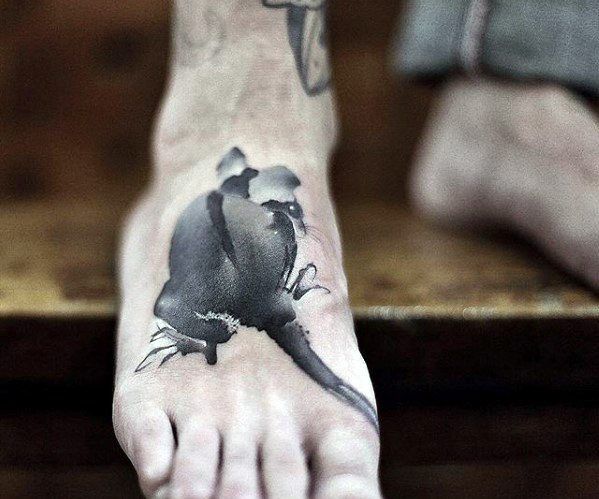 pequeno y unico tatuaje para hombre 41