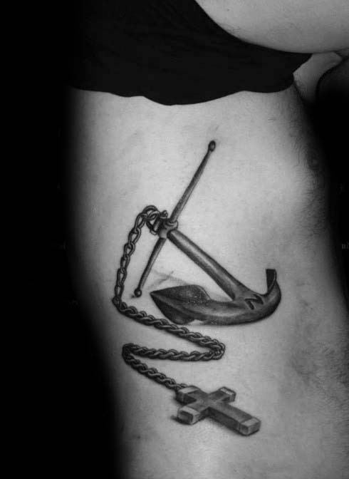 tatuaje ancla con cruz para hombre 01