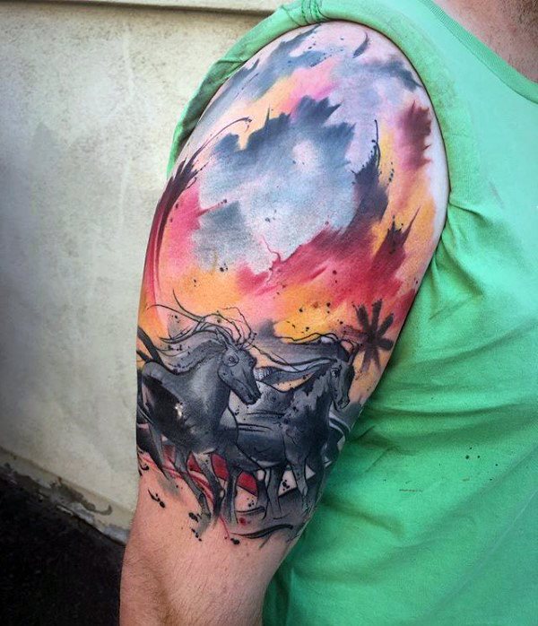 tatuaje artistico para hombre 60
