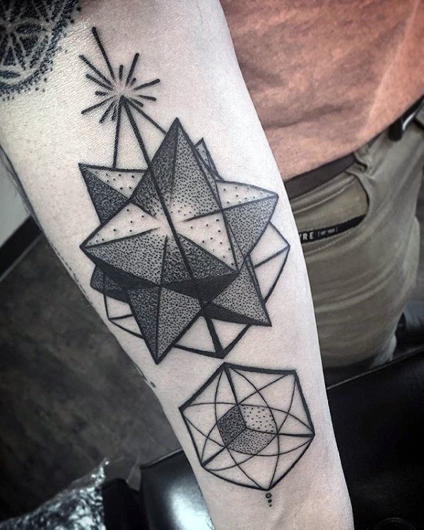 tatuaje artistico para hombre 74