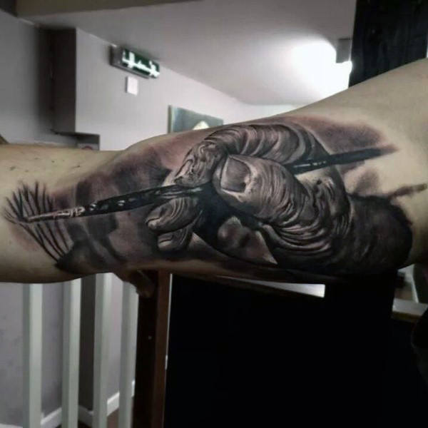 tatuaje detalles pequenos para hombre 11