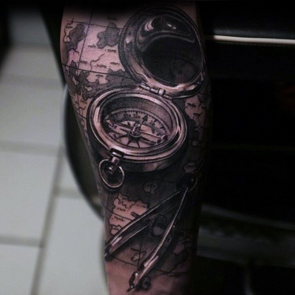 tatuaje detalles pequenos para hombre 25