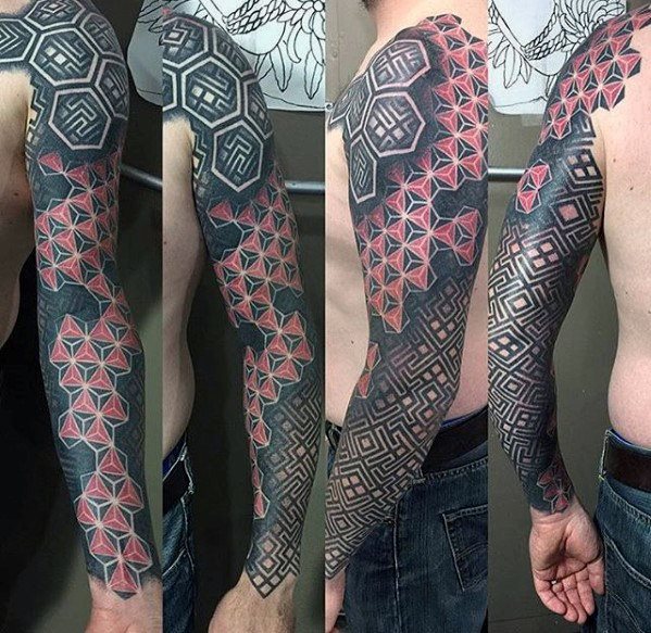 tatuaje extrano para hombre 15