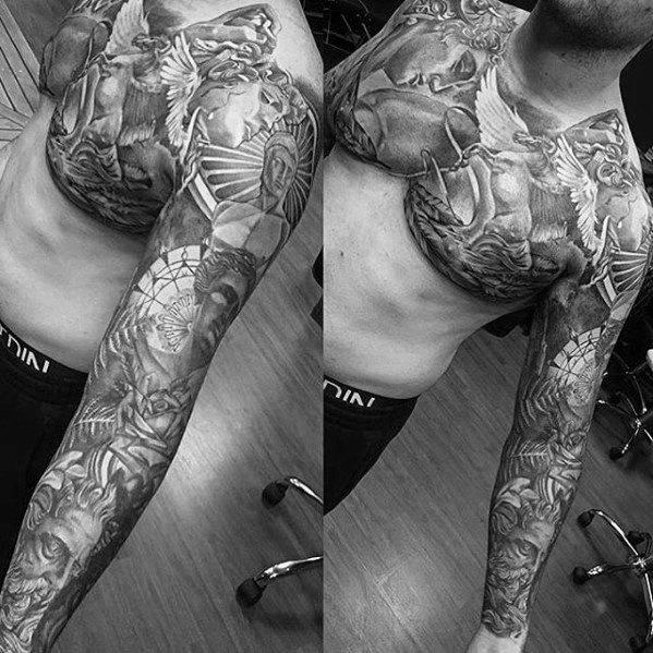 tatuaje extrano para hombre 34