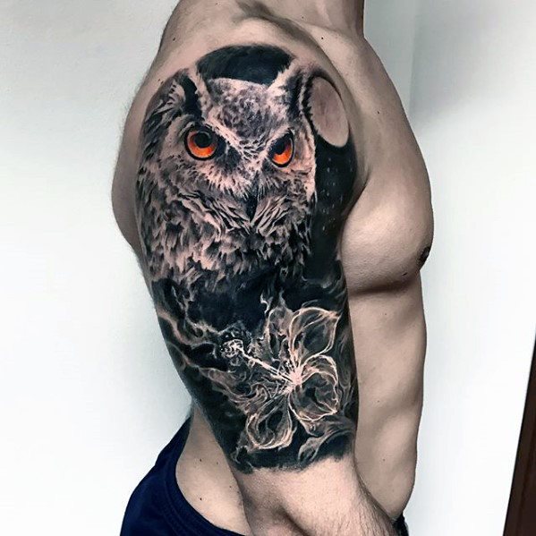 tatuaje extrano para hombre 43