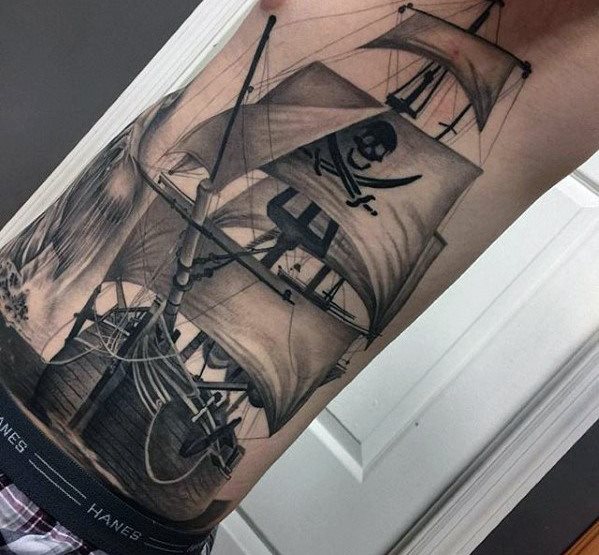 tatuaje extrano para hombre 44