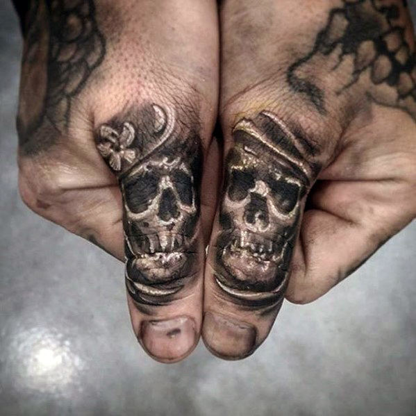 tatuaje extrano para hombre 61