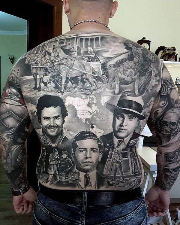 tatuaje extraordinario para hombre 35