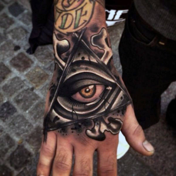 tatuaje impresionante para chico 40