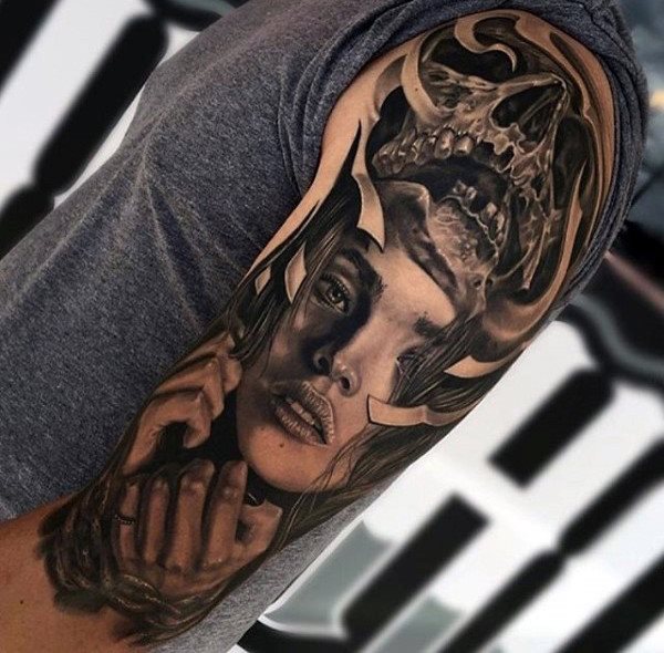 tatuaje impresionante para chico 60