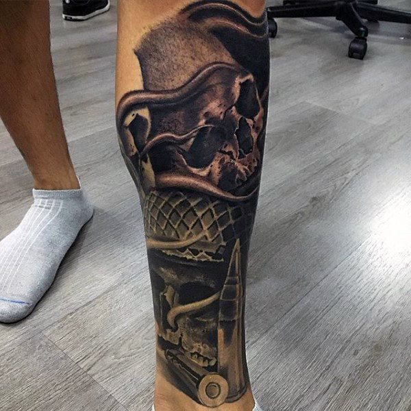 tatuaje loco para hombre 50