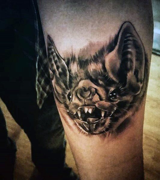 tatuaje murcielago para hombre 25