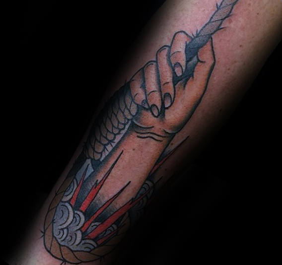 tatuaje nudo corredizo para hombre 02