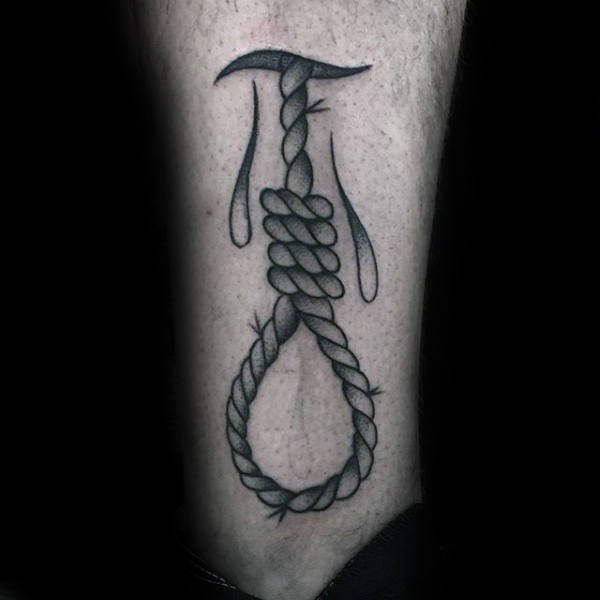 tatuaje nudo corredizo para hombre 04