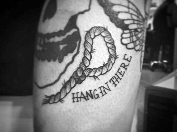 tatuaje nudo corredizo para hombre 10