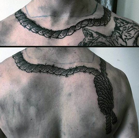 tatuaje nudo corredizo para hombre 22