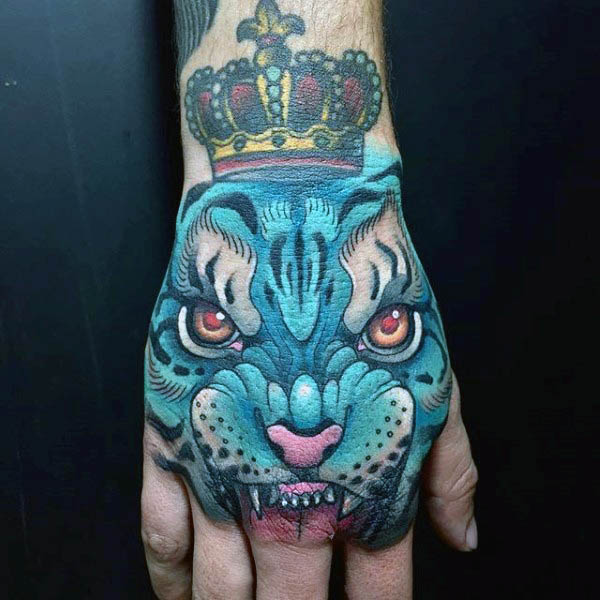 tatuaje nuevo estilo para hombre 46