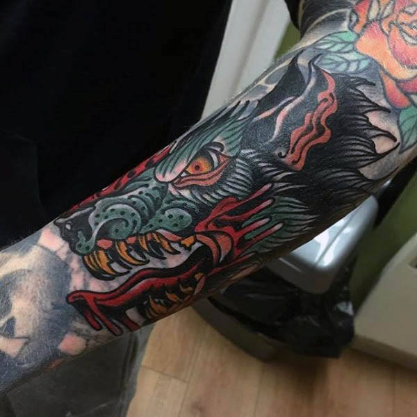 tatuaje nuevo estilo para hombre 59
