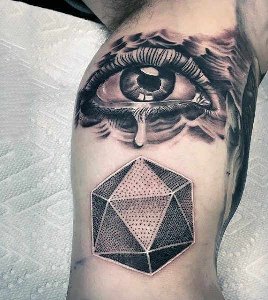 tatuaje ojo para hombre 104